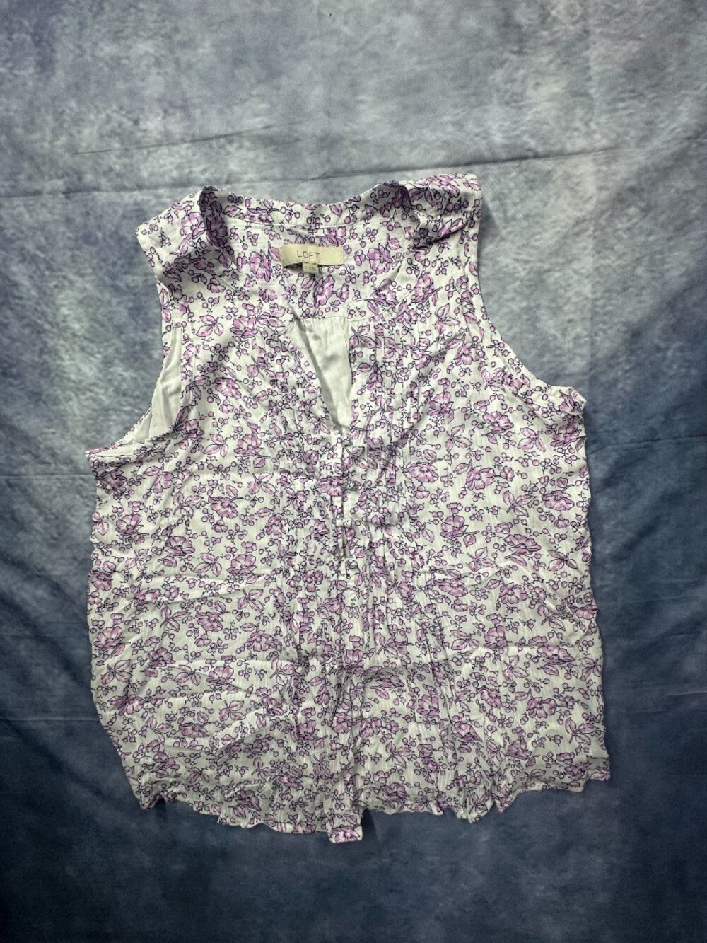 Loft lavender floral sleeveless top featuring a delicate lilac and white floral